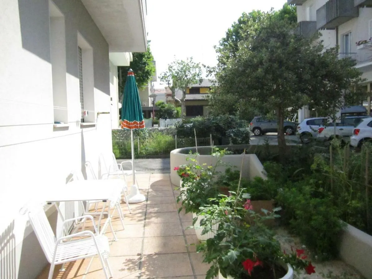 Villa Garden Bellaria-Igea Marina Apartment